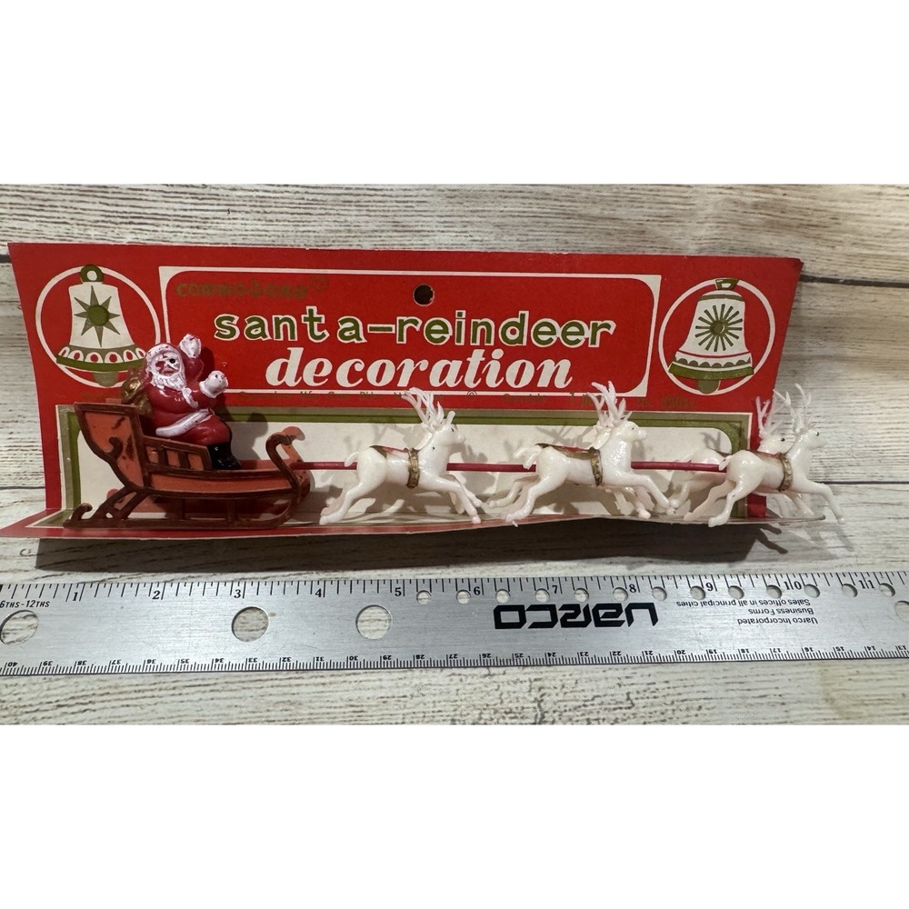 Vintage Commodore Santa-reindeer plastic sleigh decoration RETRO TubX